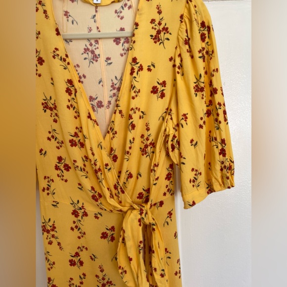 Thakoon Collective Yellow Floral Wrap Dress - size 6 - Picture 4 of 6